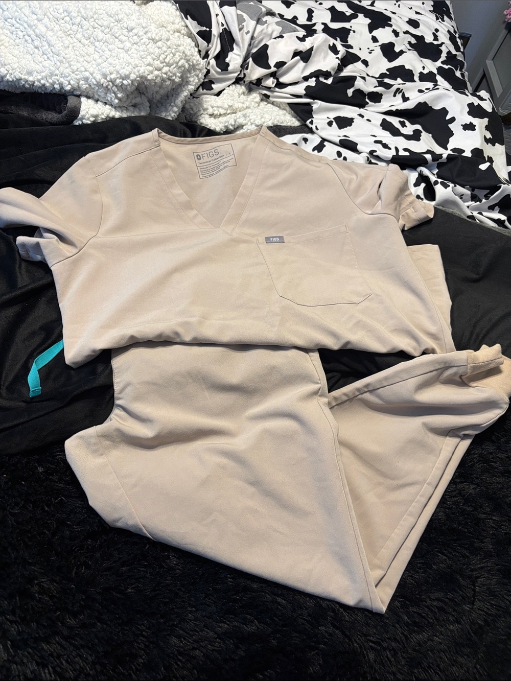 Figs V-Neck Scrub Set in Taupe